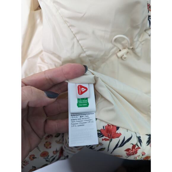 J.Crew Signature Alps Puffer Jacket Vintage Floral Cream PrimaLoft S NWT - Picture 8 of 13